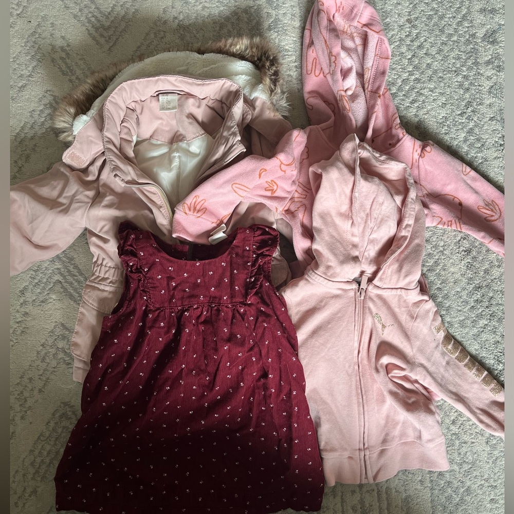 Bundle of girls clothes